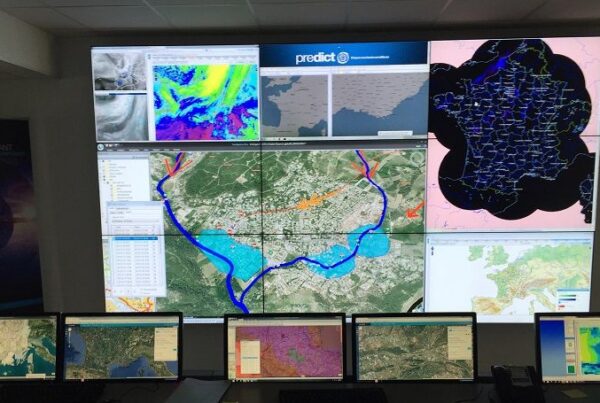 plusieurs écran du predict services pour suivre les risques climatiques en temps réél et anticiper les risques